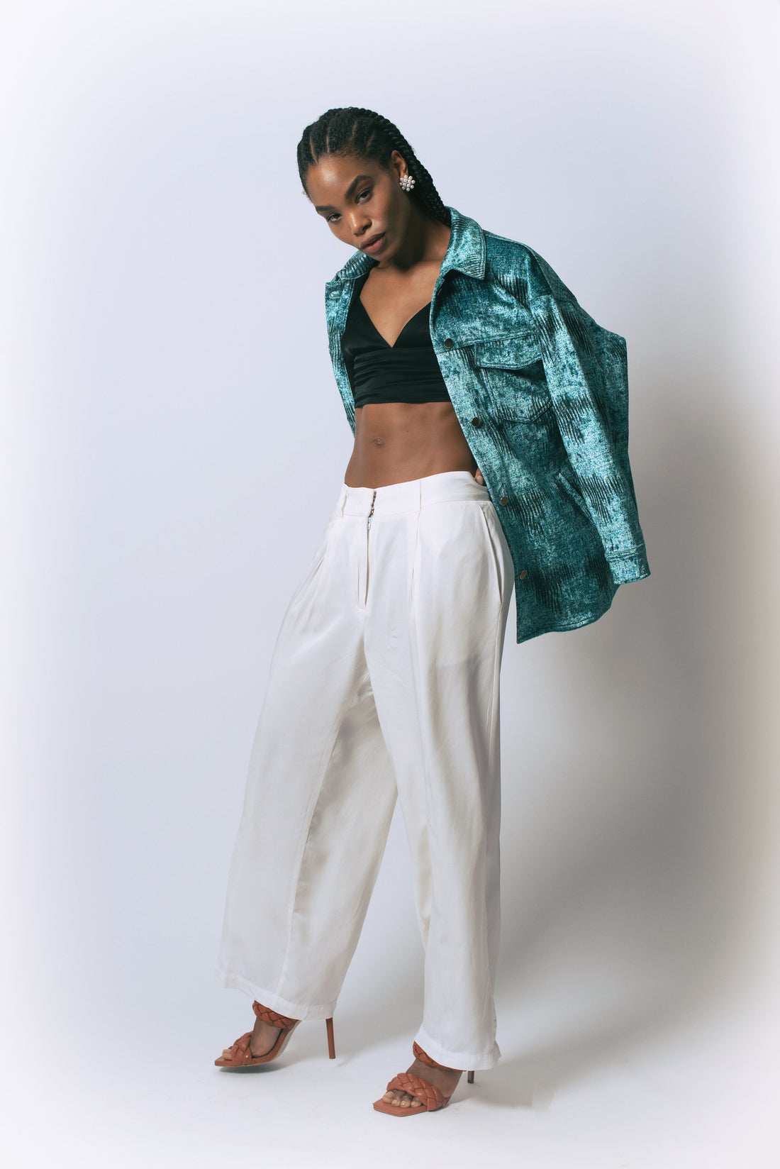 Beyond the Label: What Makes Women’s Luxury Clothing Truly Luxurious