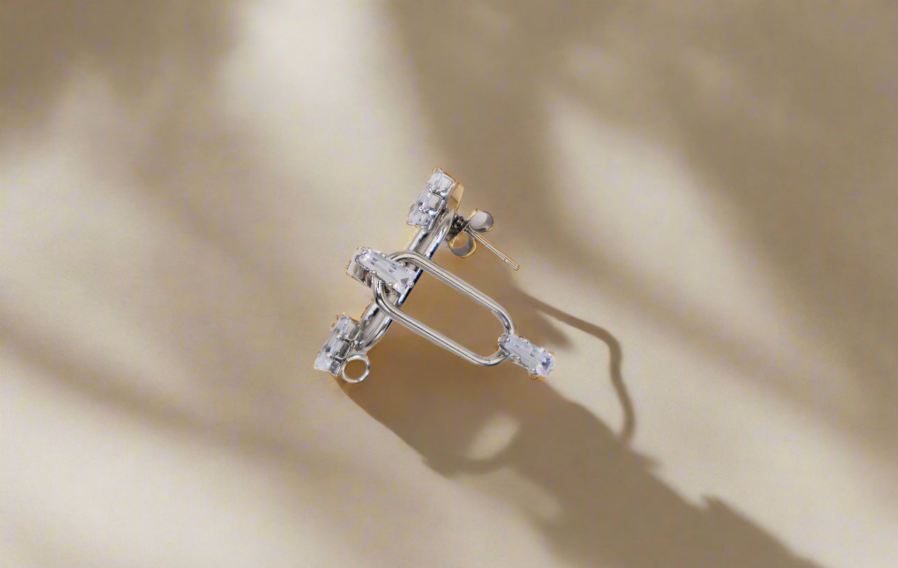 Le Réussi® Dazzling Elegance Earrings with sparkling crystal drops, perfect for luxury women’s fashion and evening wear