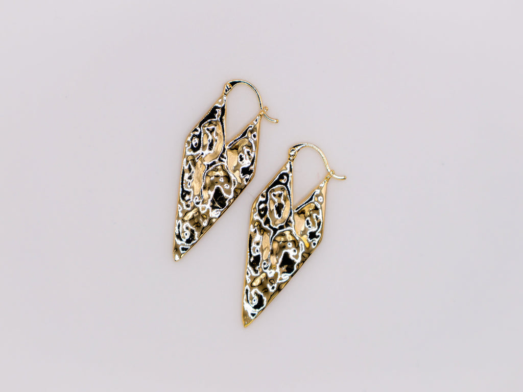 Le Réussi® Gold Geometry Glam Earrings with modern geometric gold design