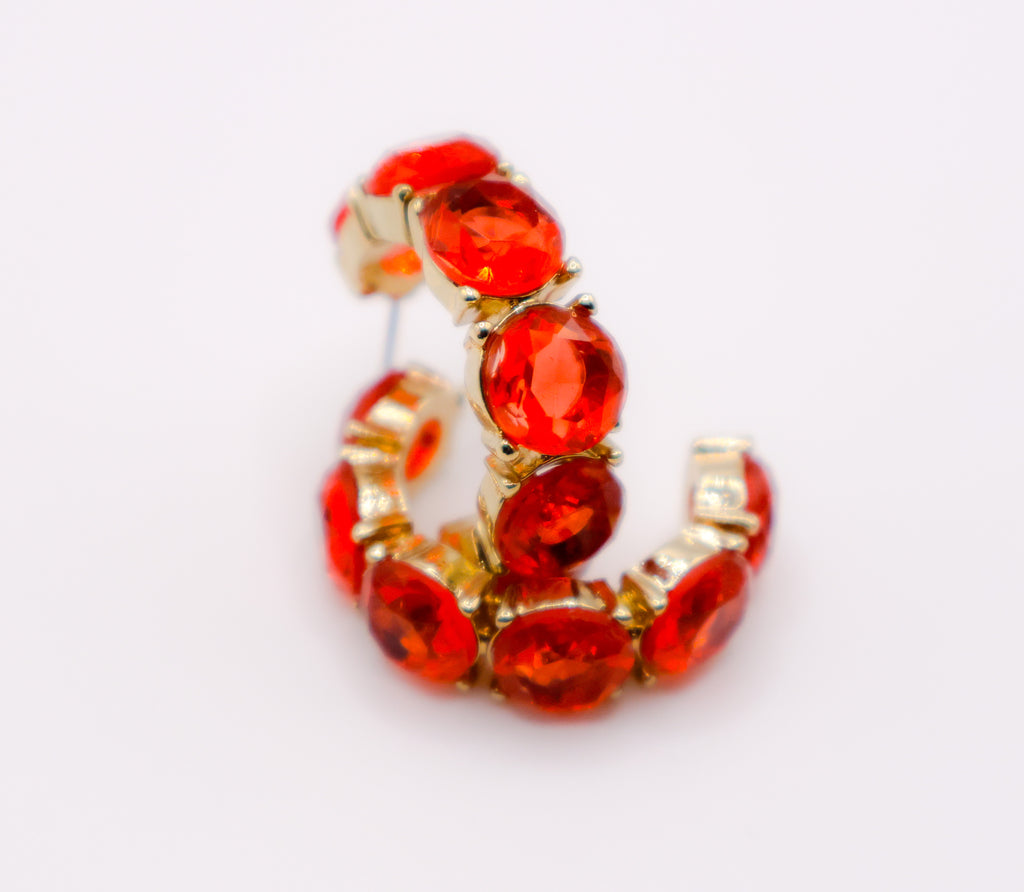 Le Réussi® Crimson Elegance Earrings – luxury red statement earrings for women, elegant fashion jewelry for evening wear and special occasions.