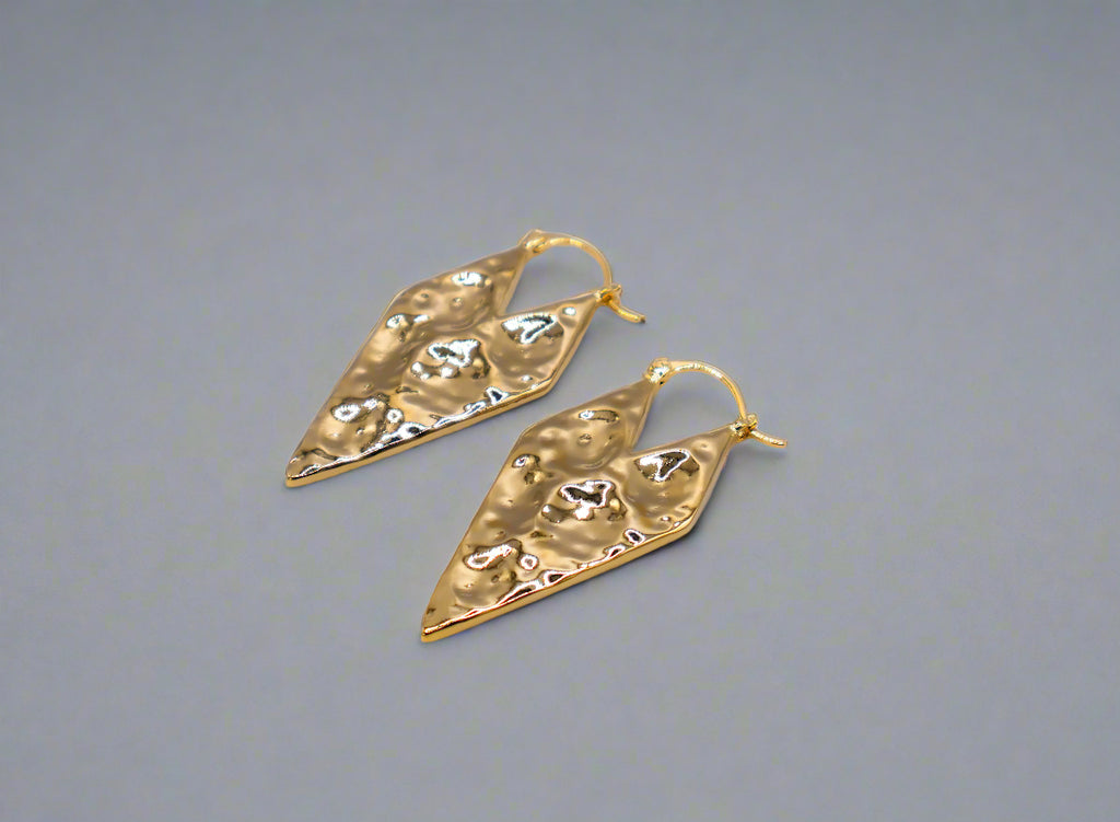 Le Réussi® Gold Geometry Glam Earrings with modern geometric gold design
