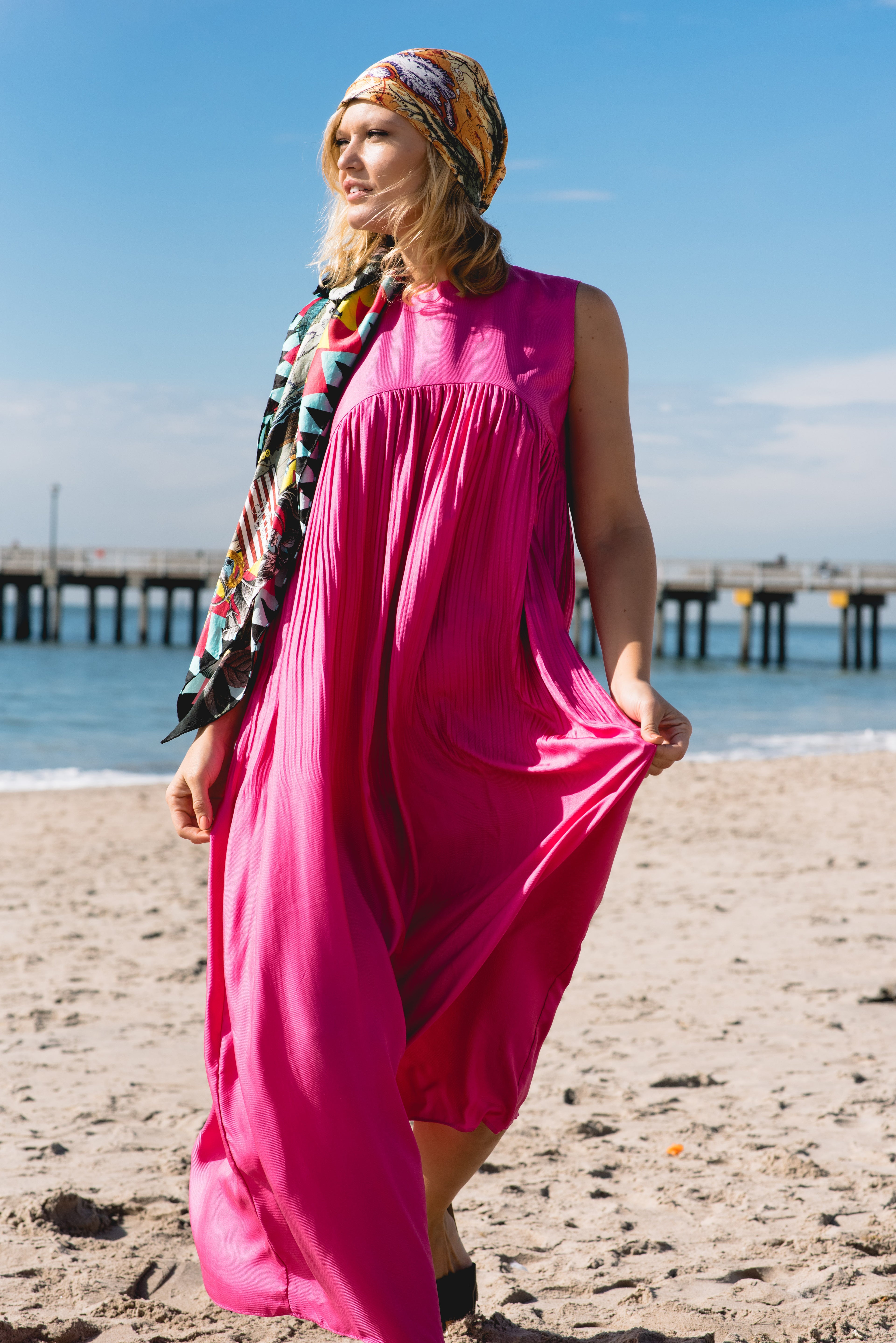 Le reussi Fashion-Romane Maxi Pink Dress, Crafted from 100% silk, this oversized dress exudes sophistication