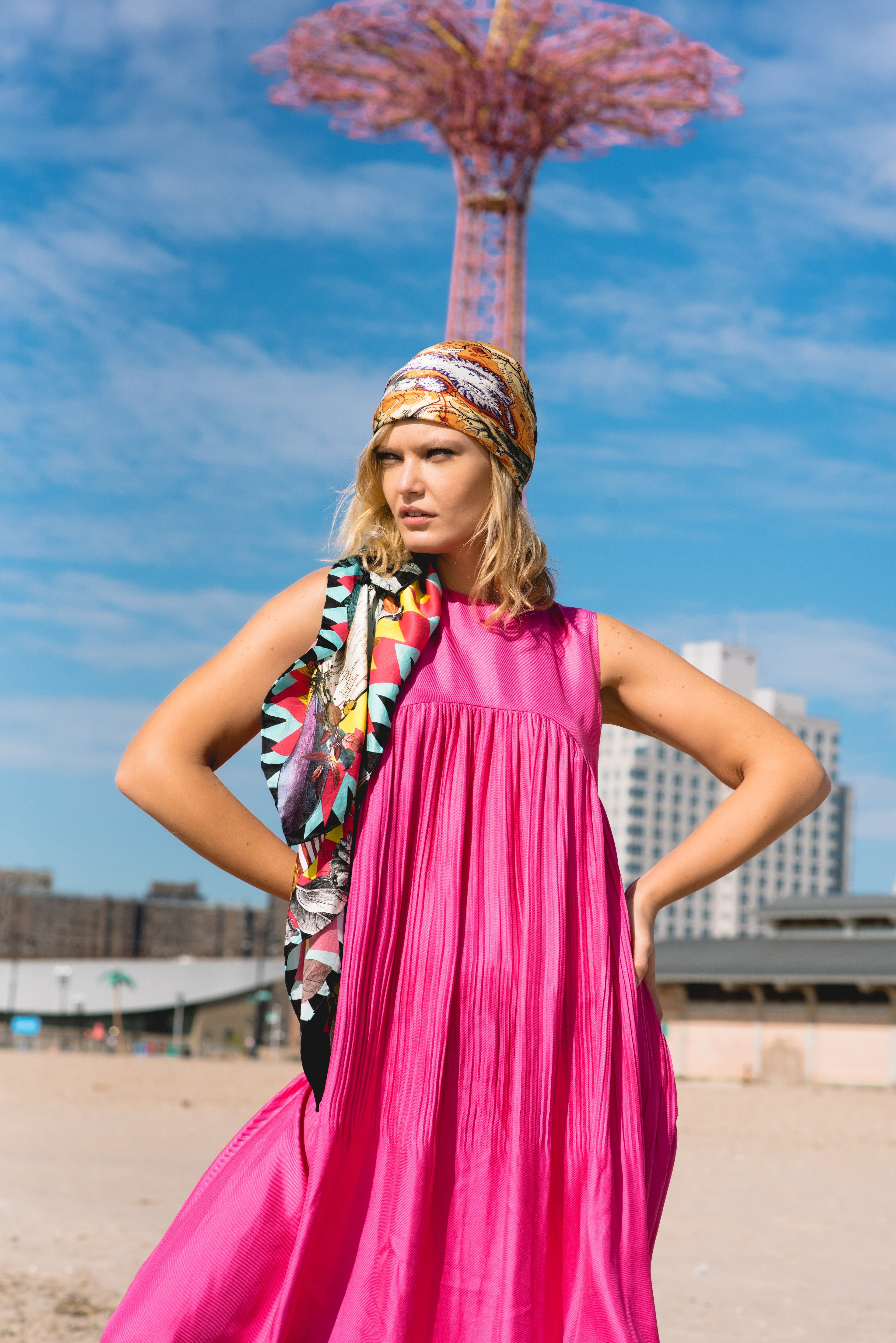 Le reussi Fashion-Romane Maxi Pink Dress, Crafted from 100% silk, this oversized dress exudes sophistication