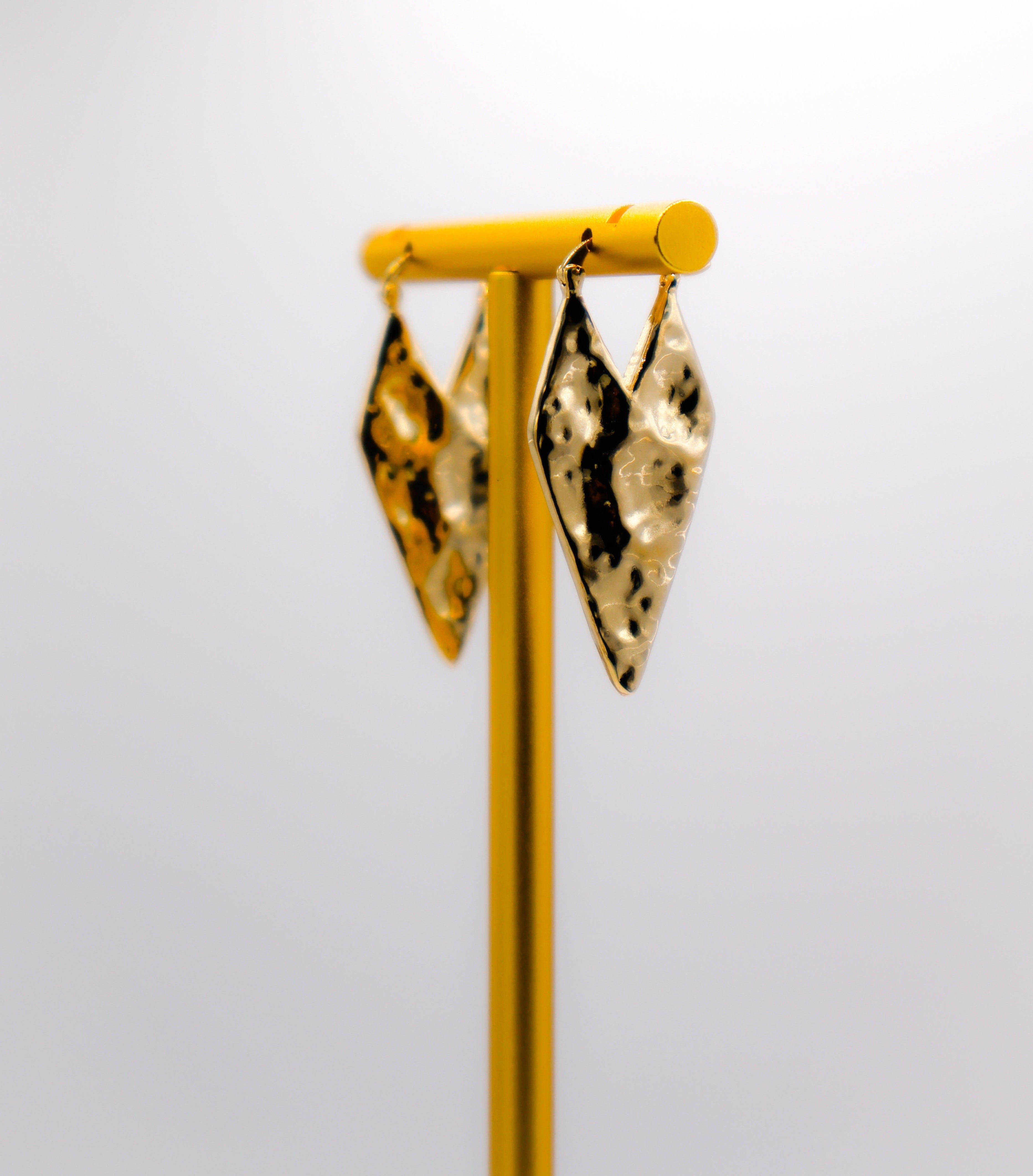 Le Réussi® Gold Geometry Glam Earrings with modern geometric gold design