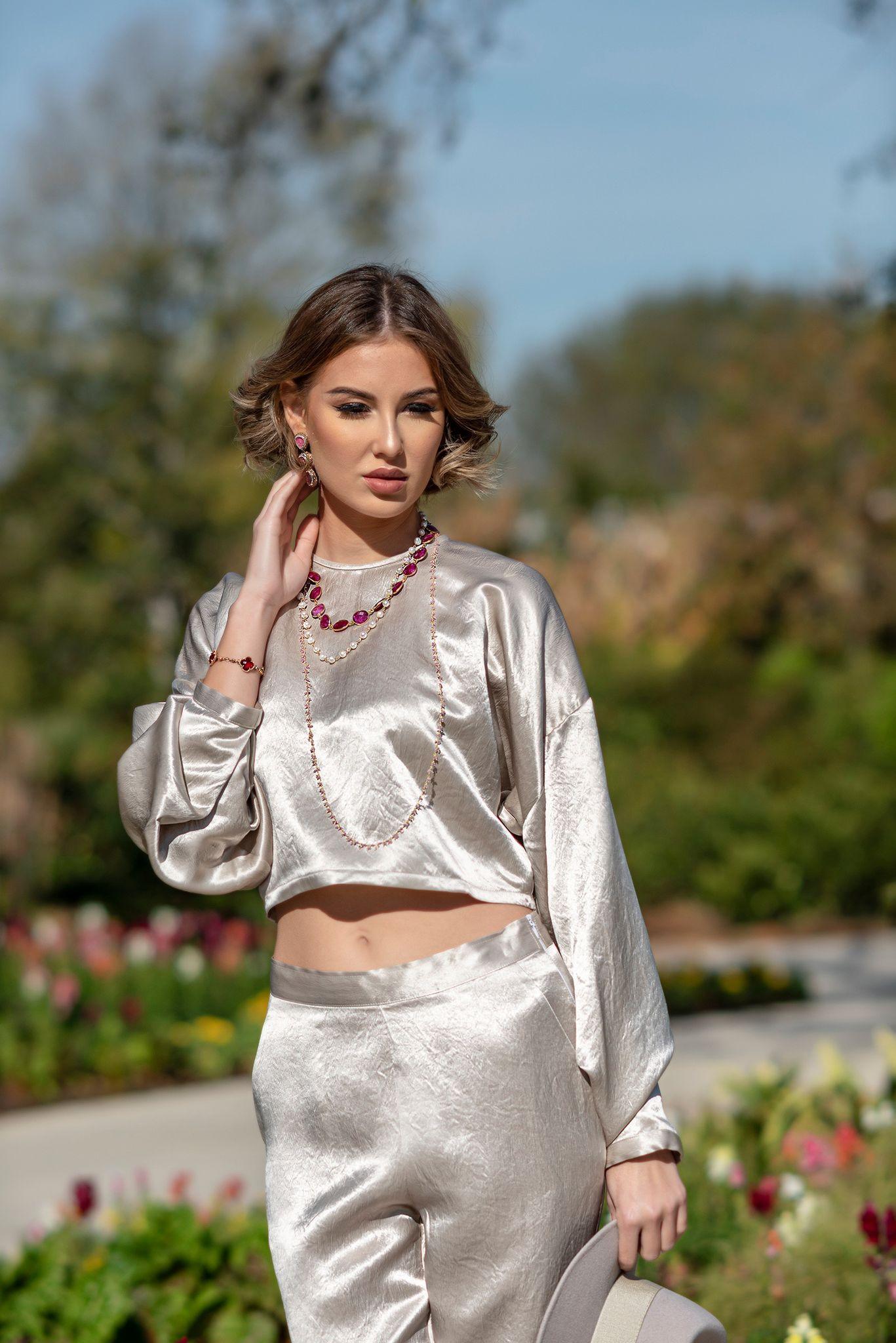 Le Réussi® Fashion- Sophie Beige Pants with a tailored fit and elegant silhouette.