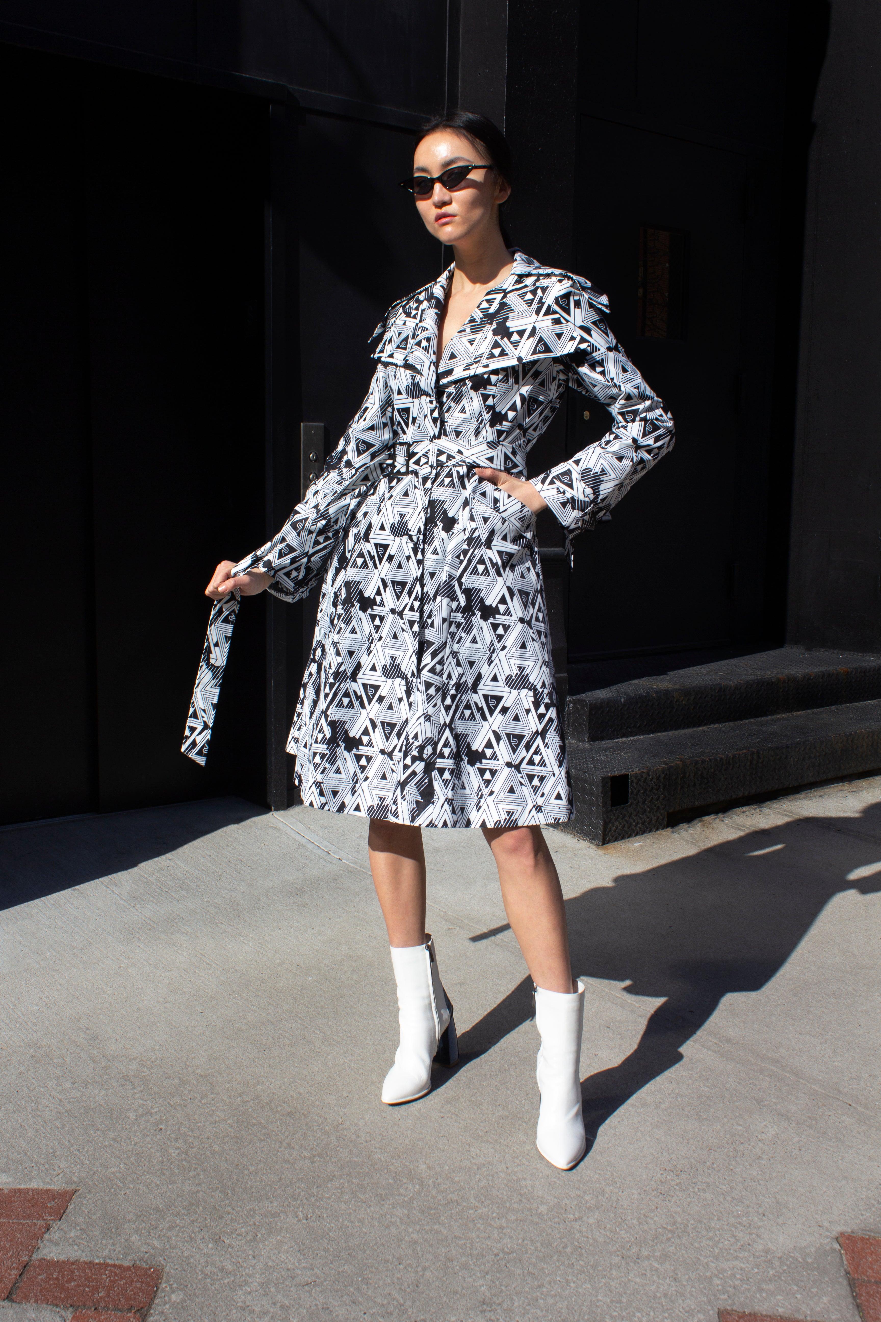 Le Réussi® Fashion - Amour Geometric Long Trench Coat an exquisite fusion of bold design and timeless sophistication, crafted for effortless luxury.