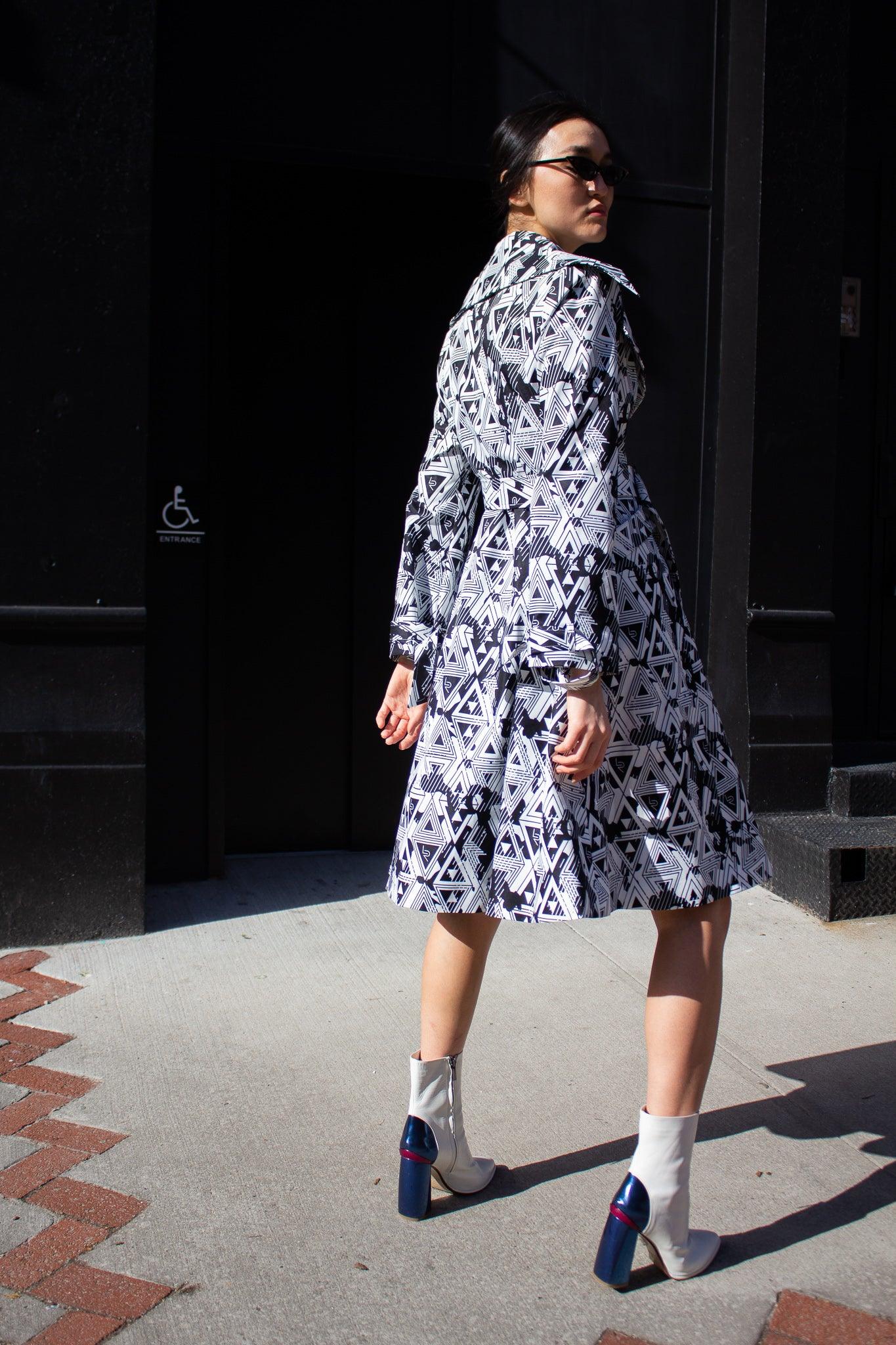 Le Réussi® Fashion - Amour Geometric Long Trench Coat an exquisite fusion of bold design and timeless sophistication, crafted for effortless luxury.