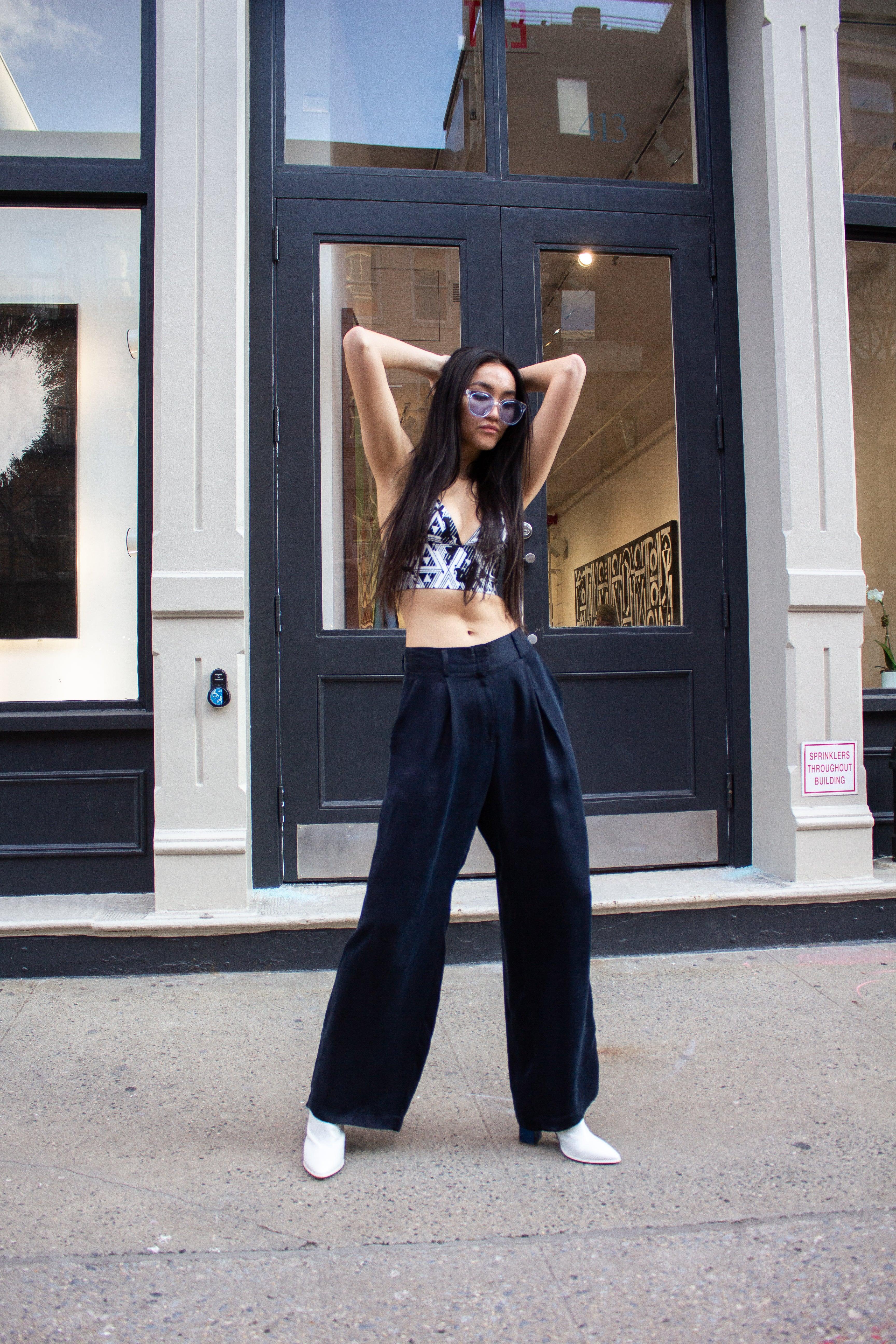  Le Réussi® Fashion-Remi Navy Wide-Leg Pants with luxury style tailoring, made from twill silk