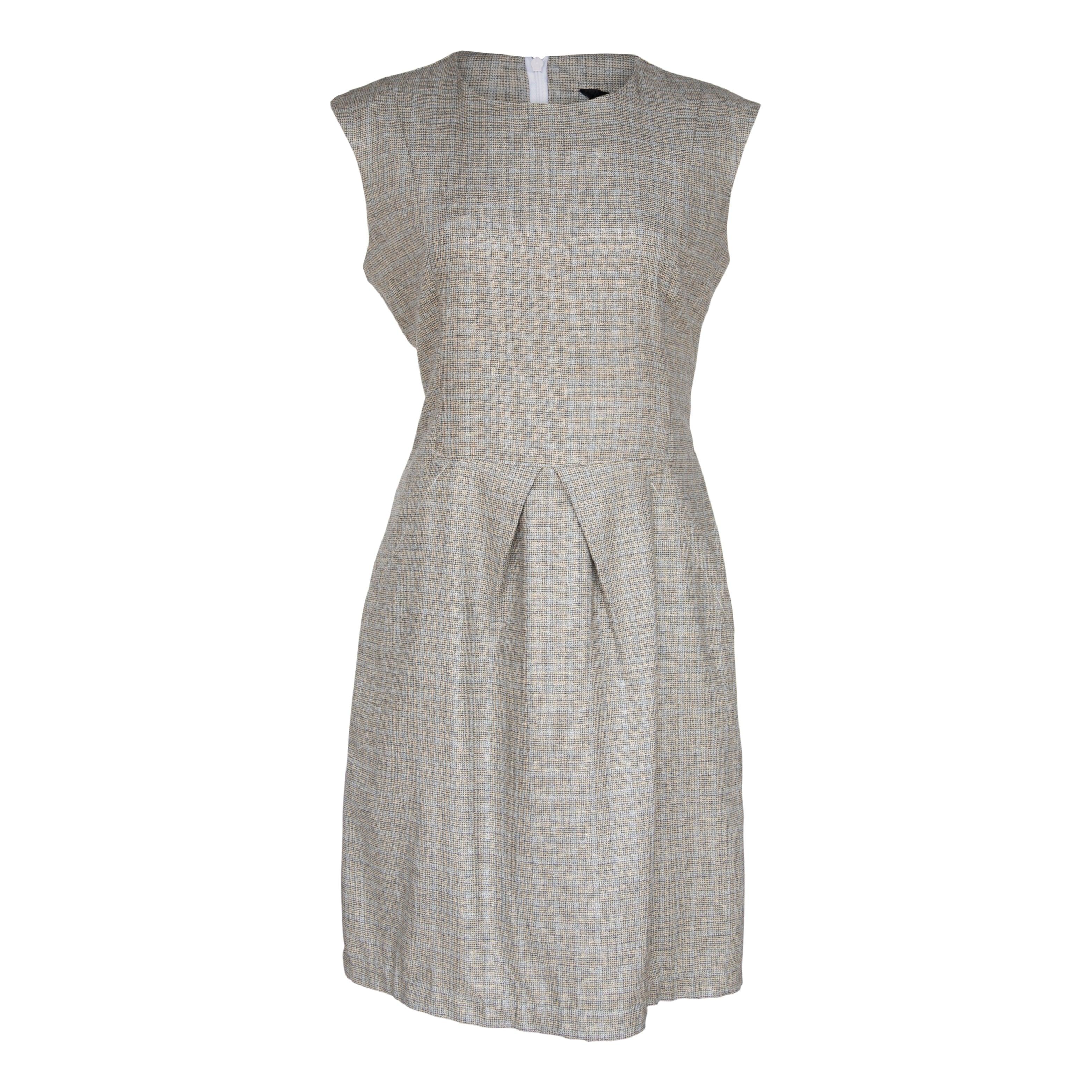 Le Réussi® Fashion - Italian Wool Boss Dress power, luxury, and elegance in every stitch.