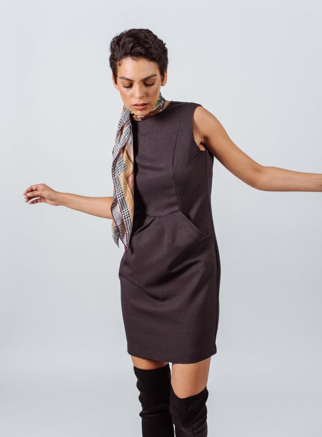 Le Réussi® Fashion - Luxe Wool Mini Dress A Sophisticated Blend of Luxury and Timeless Elegance.