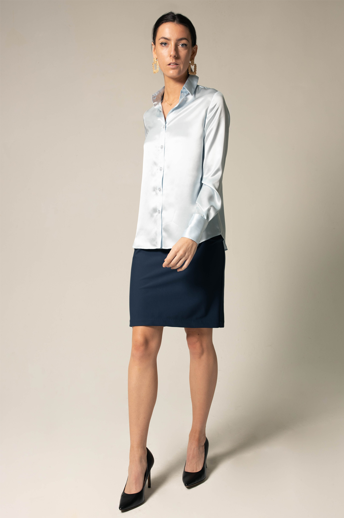  Le Réussi® Fashion - Luxury Luxe Silk Blouse in Blue Elegant, smooth, and effortlessly stylish