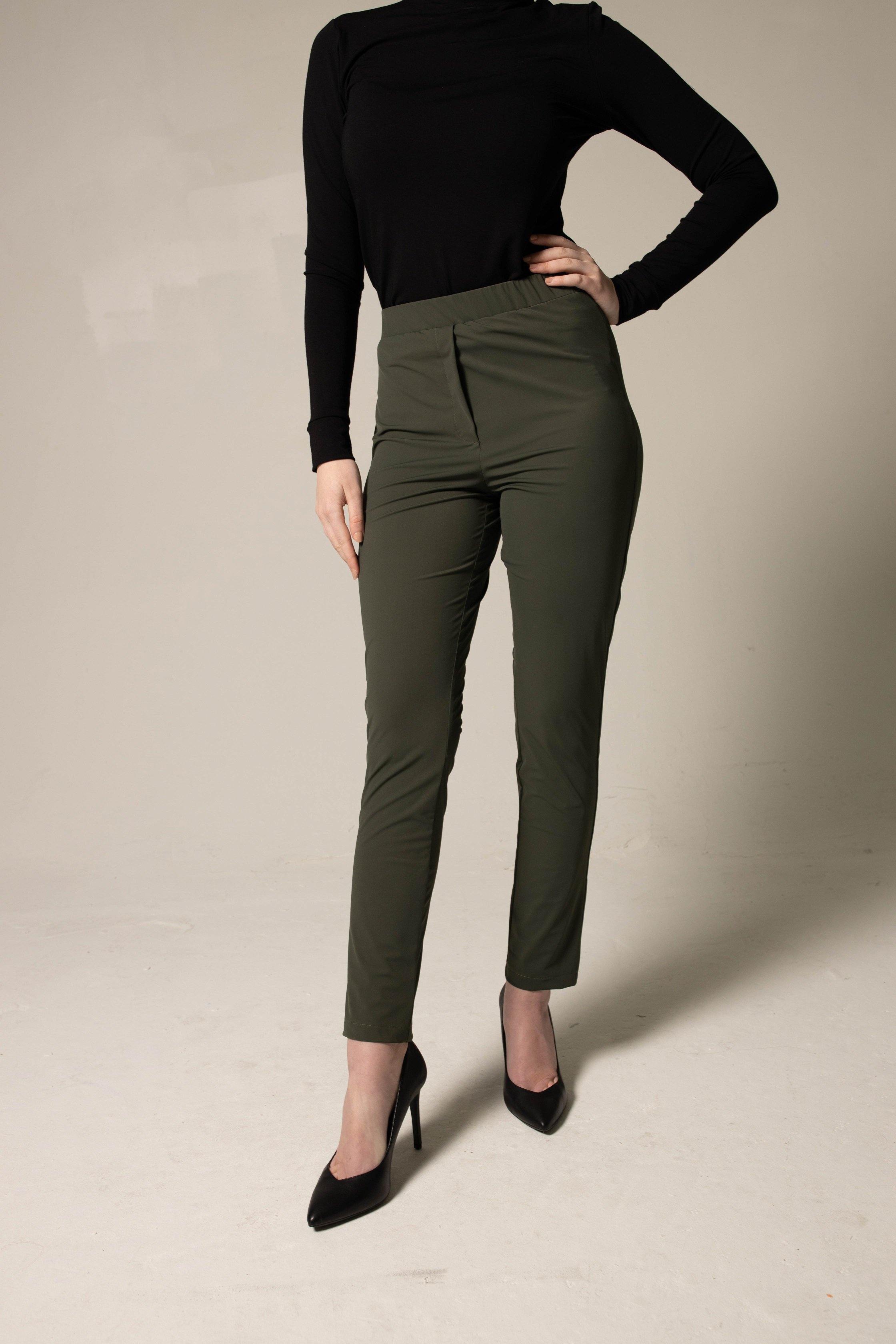 Le Réussi® - Olive Skinny Pants A Luxurious Blend of Tailored Elegance and Modern Sophistication.