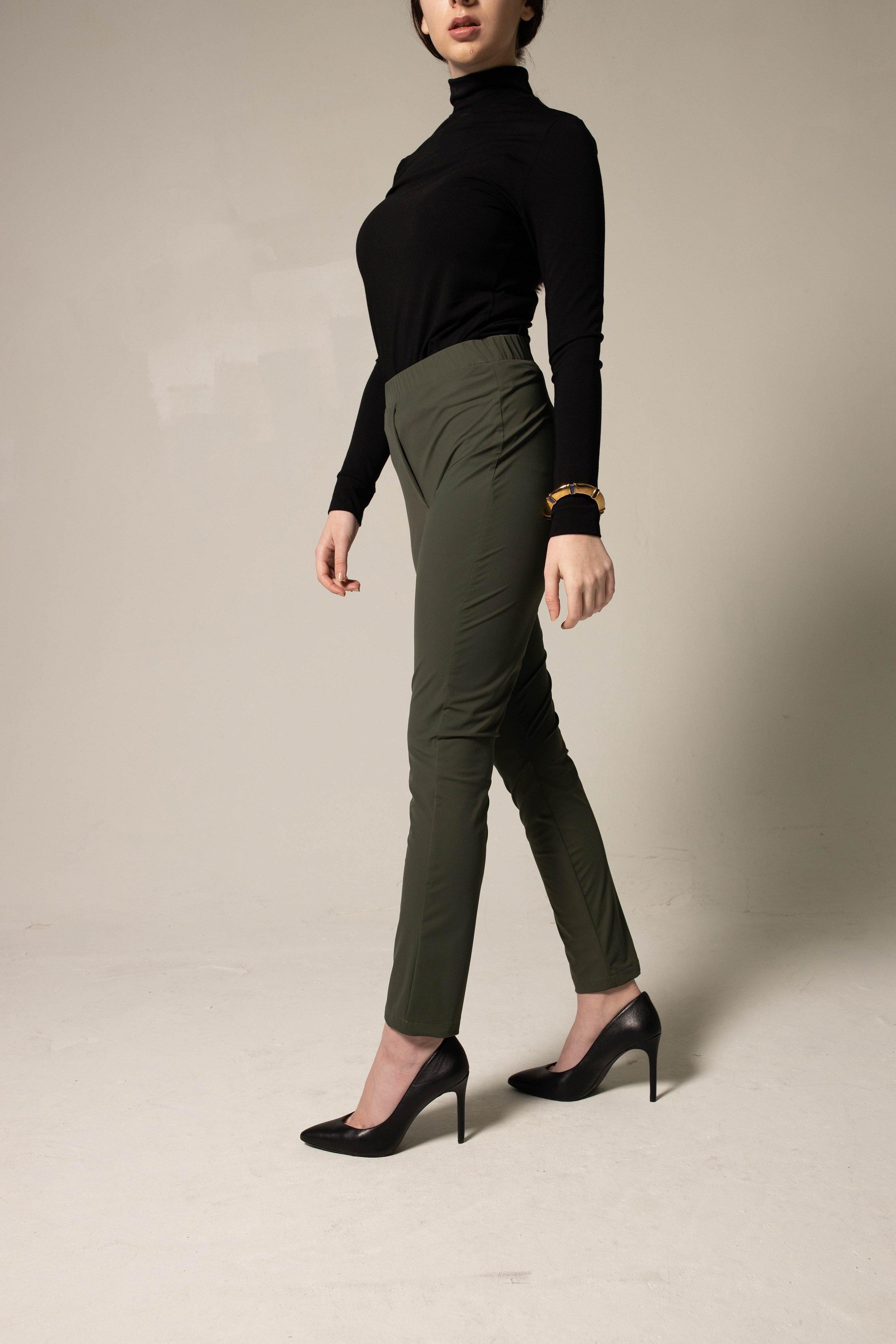 Le Réussi® - Olive Skinny Pants A Luxurious Blend of Tailored Elegance and Modern Sophistication.