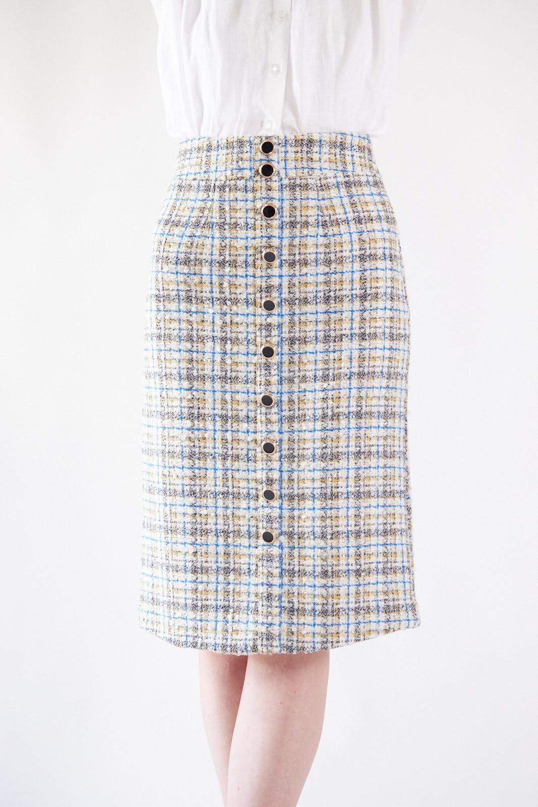 Le Réussi® Fashion - Luxe Plaid Tweed Pencil Skirt A Sophisticated Touch of Luxury and Elegance.