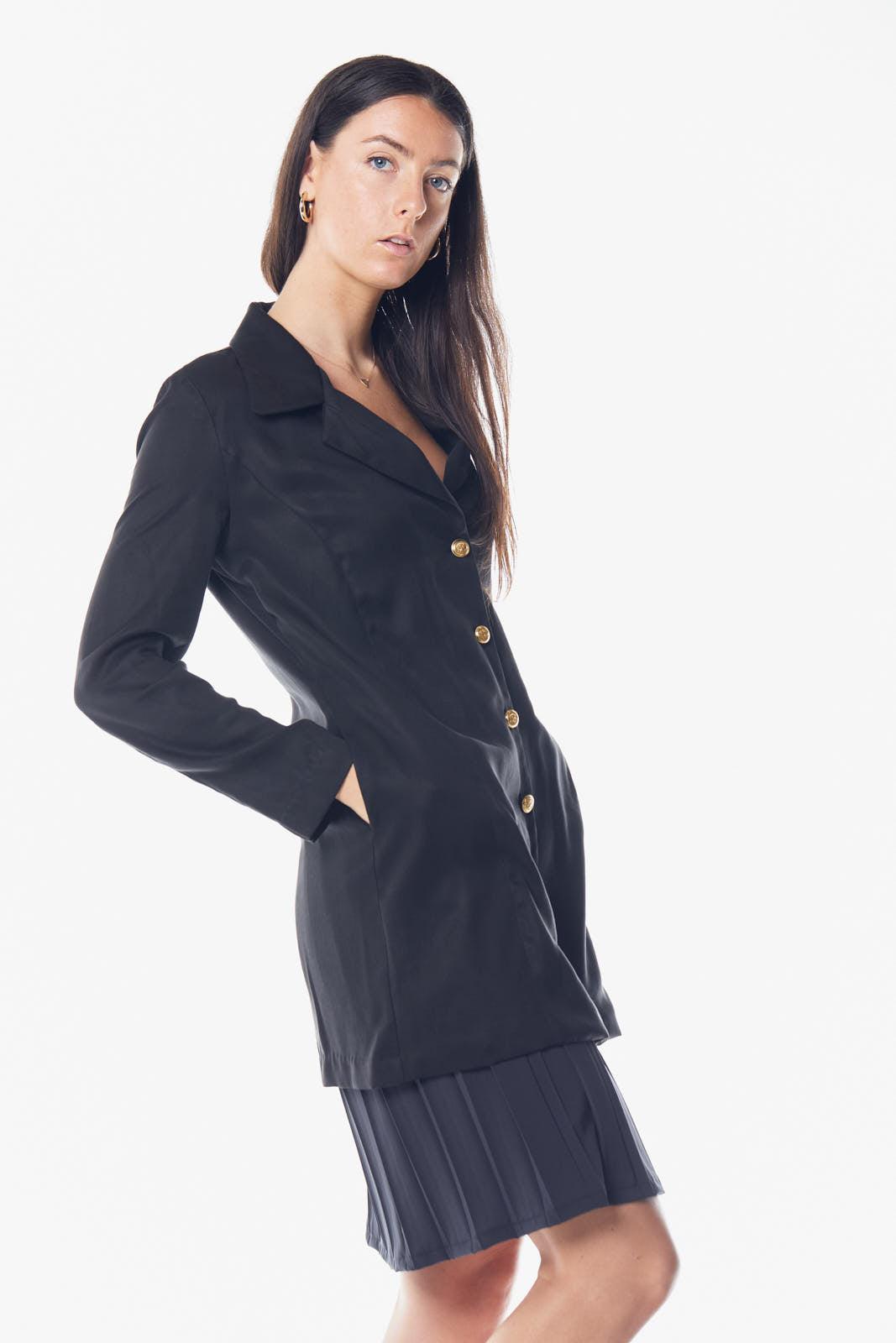 Le Réussi® Fashion - Women's Linen Long Jacket in Black effortless luxury with timeless sophistication.