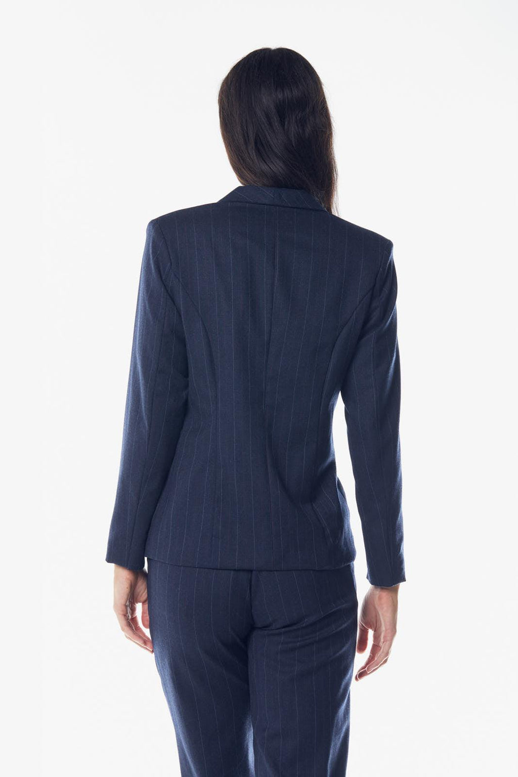 Le Réussi® Fashion- Women's Classic Blazer/Suit in Italian Wool – A Luxurious Masterpiece of Elegance and Craftsmanship.