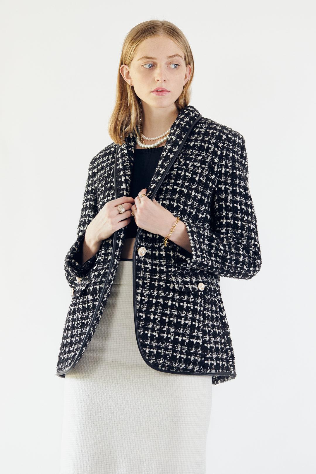 Le Réussi® Fashion - Black & White Tweed Checkers Jacket A Luxurious Fusion of Classic Elegance and Modern Sophistication.