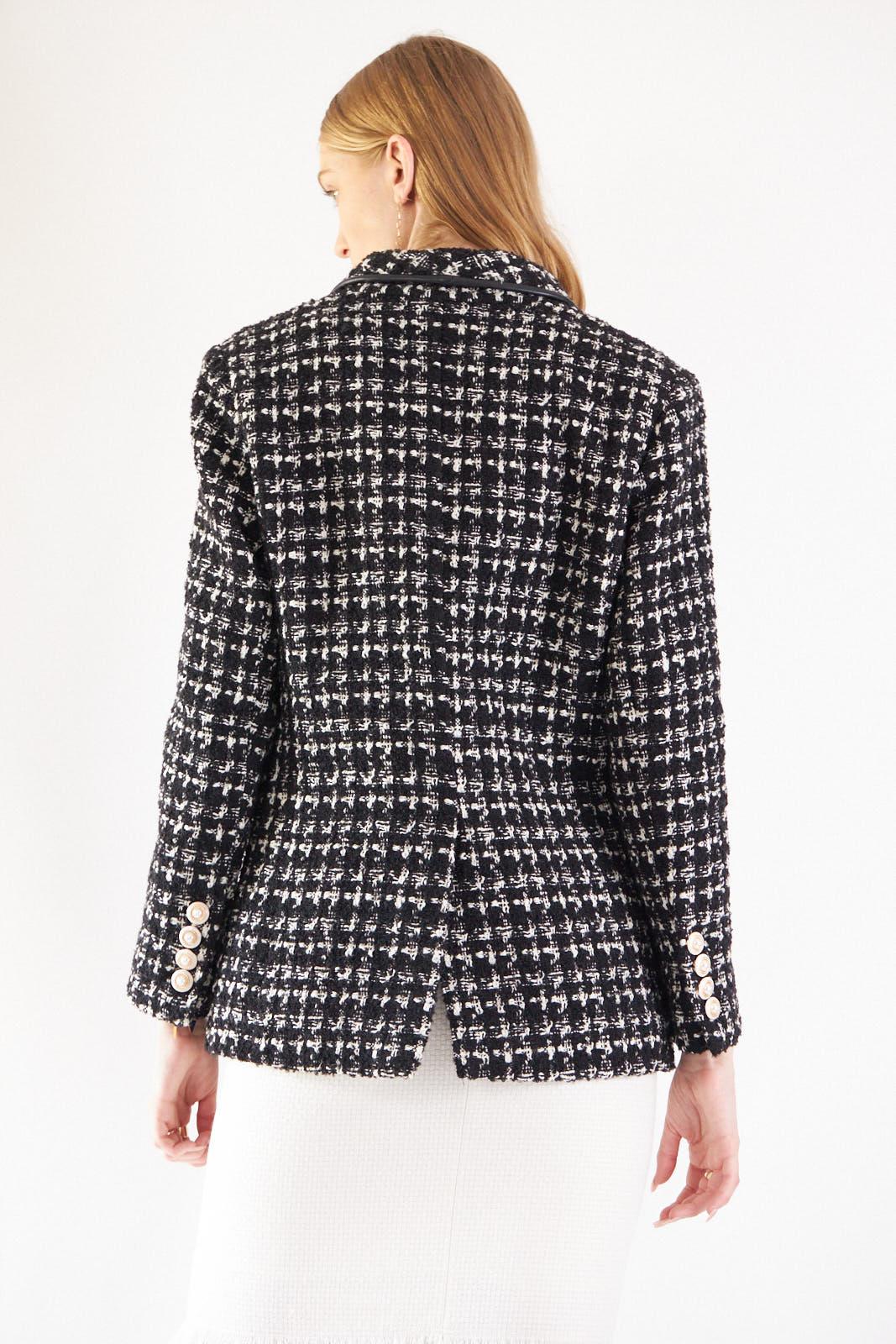 Le Réussi® Fashion - Black & White Tweed Checkers Jacket A Luxurious Fusion of Classic Elegance and Modern Sophistication.