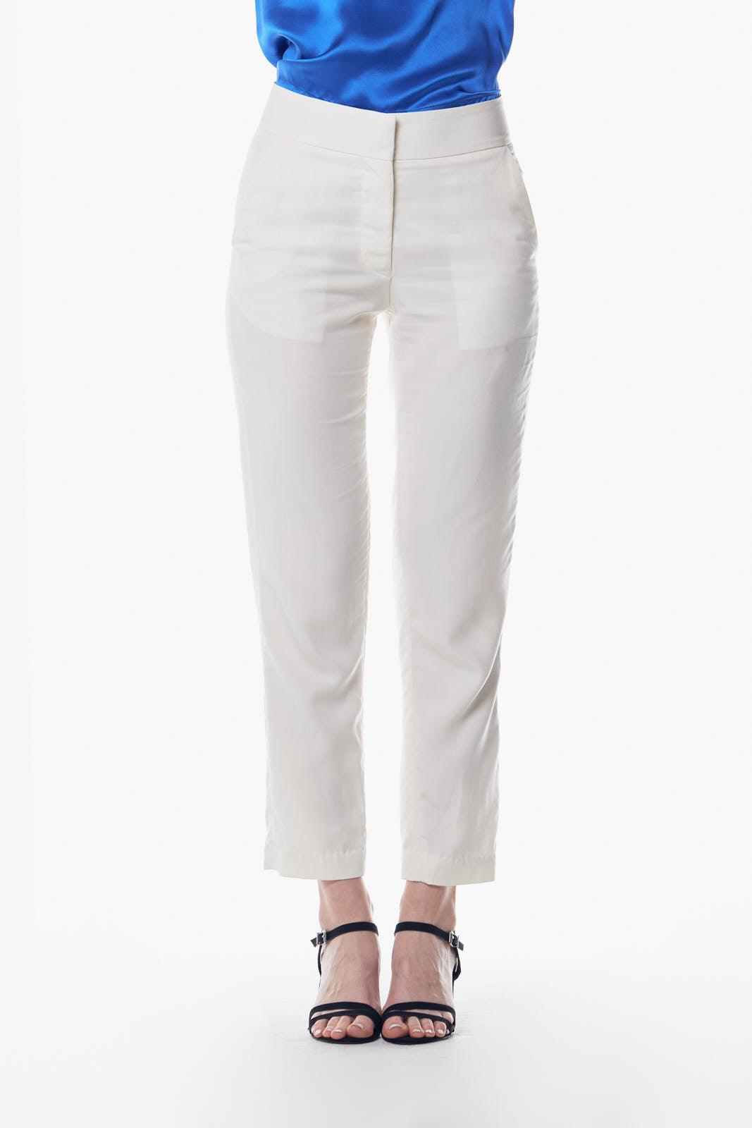 Le Réussi® - White Linen Tailoring Slim Pants luxury tailoring meets effortless sophistication.